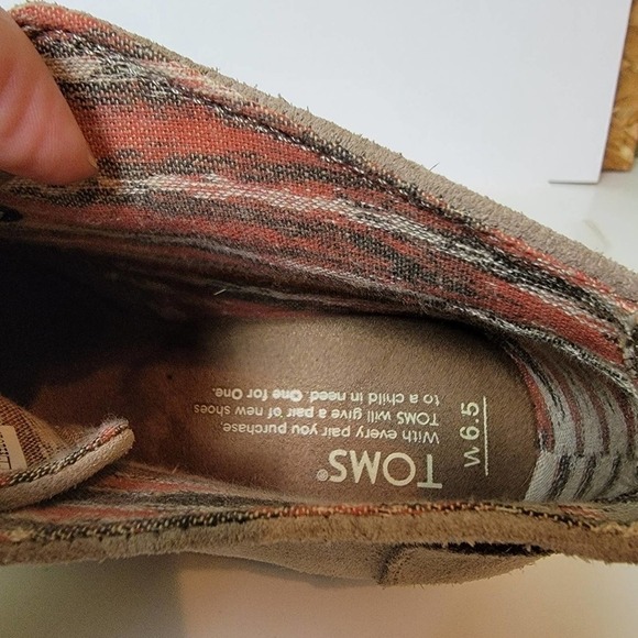 TOMS Women's Size 7.5 and 6.5 Wedge Bootie Tie Tan Suede Leather Kala - Picture 2 of 9